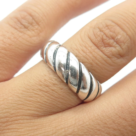 925 Sterling Silver Vintage Modernist Twisted Ribbed Band Ring Size 7.75