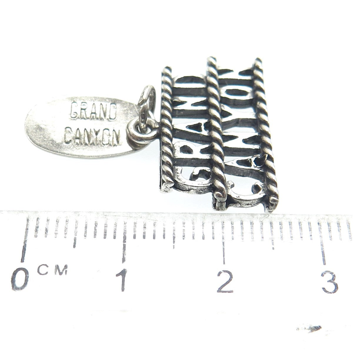 MAISELS INDIAN TRADING 925 Sterling Silver Vintage Grand Canyon Oxidized Pendant