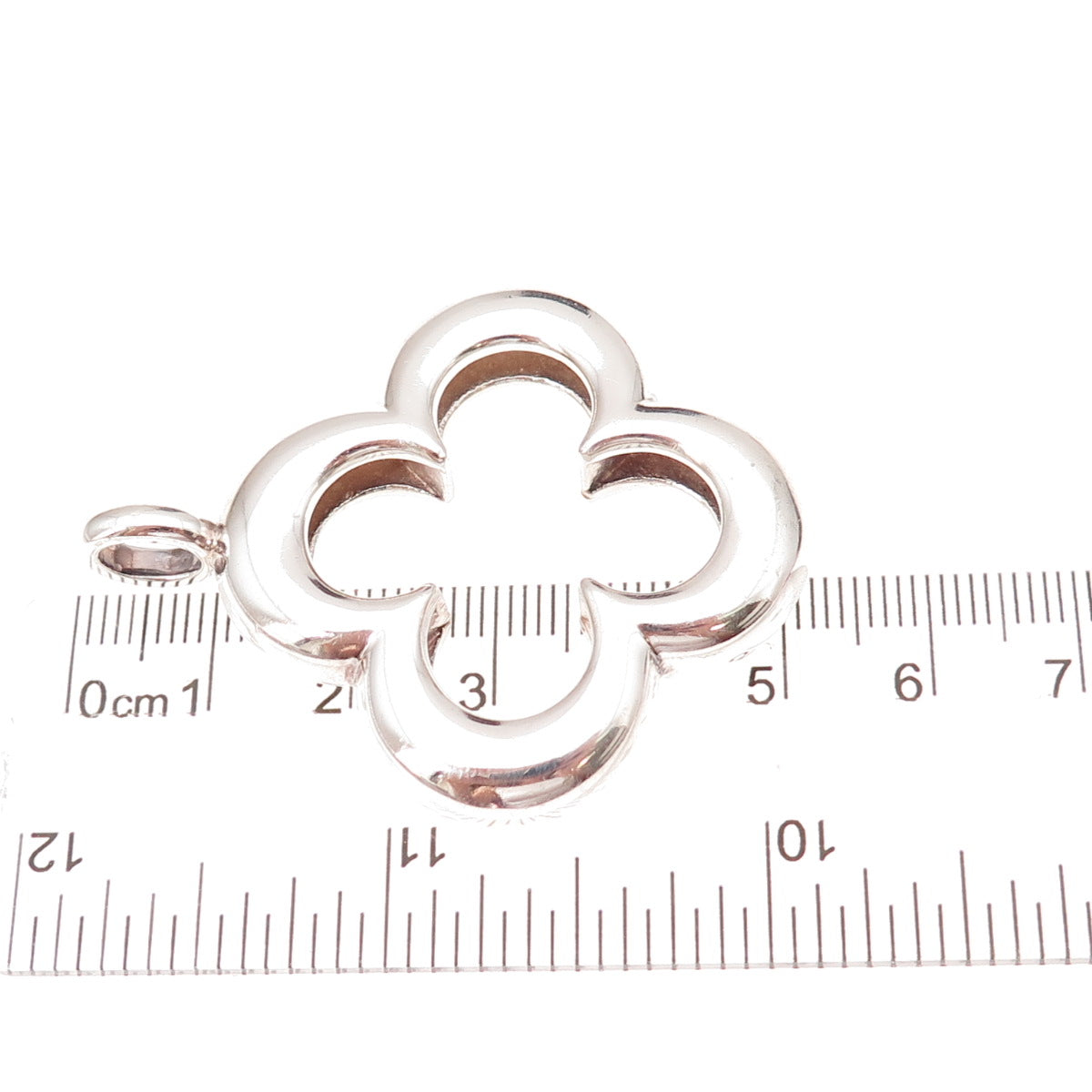 925 Sterling Silver Vintage 4-Leaf Floral Heavy 25.6g Pendant