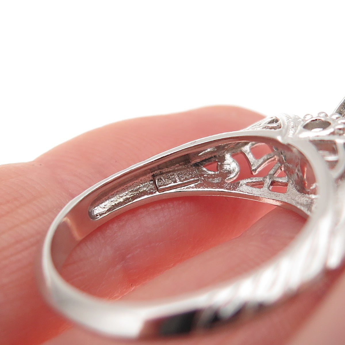 925 Sterling Silver Round-Cut C Z Engagement Ring Size 7.75