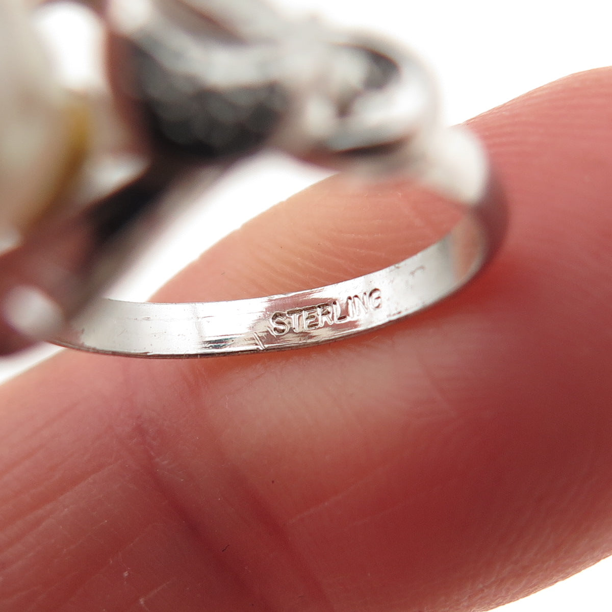 925 Sterling Silver Antique Art Deco Real Pearl Textured Ring Size 4