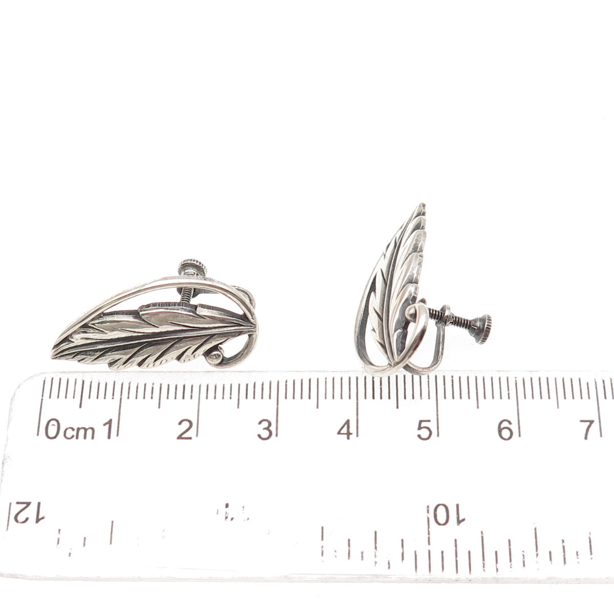 Old Pawn Sterling Silver Vintage Southwestern Feather Tribal Screw Back Earrings