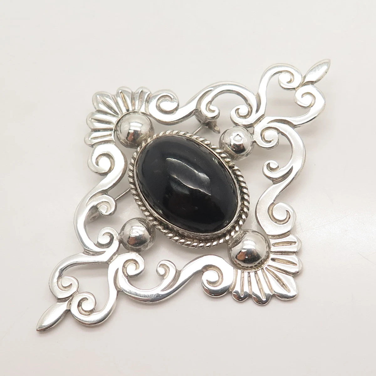 925 Sterling Silver Vintage Mexico Real Black Onyx Gemstone Ornate Pin Brooch