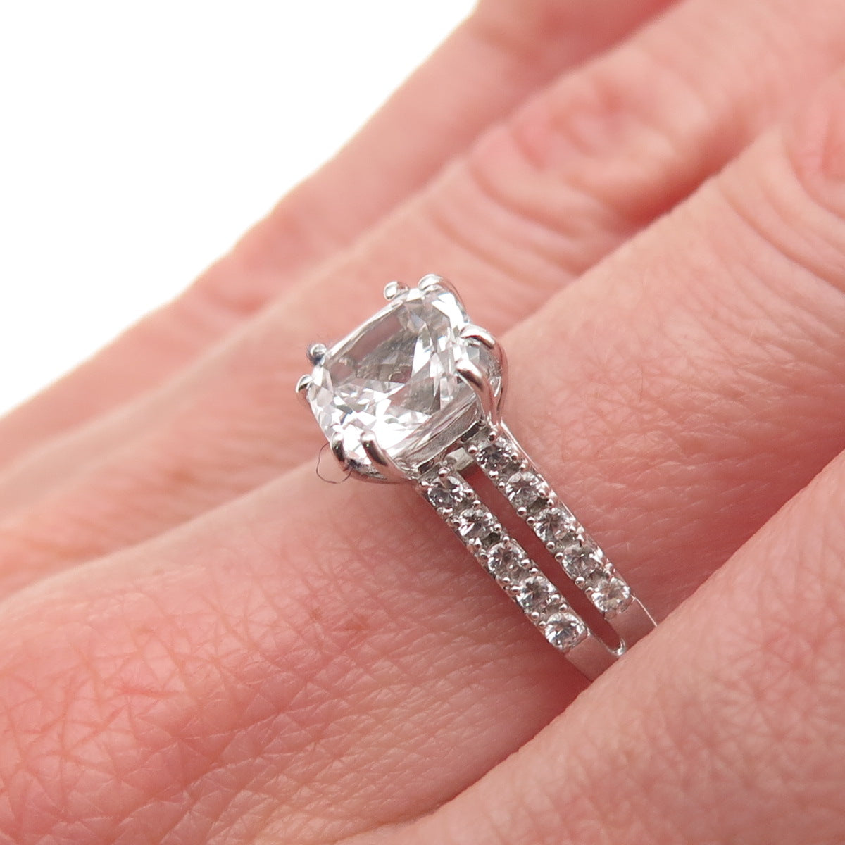 Michelle Albala 925 Sterling Silver Real White Topaz Engagement Ring Size 7.25
