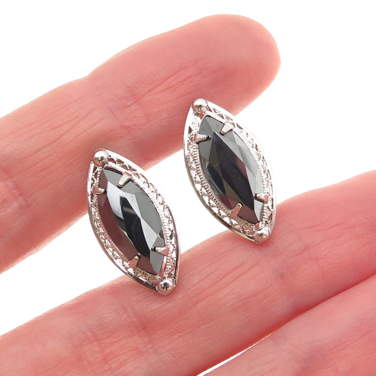 Sorrento 925 Sterling Silver Vintage Real Hematite Screw Back Earrings