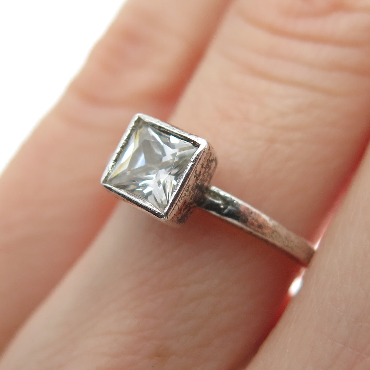 925 Sterling Silver Vintage Princess-Cut C Z Engagement Ring Size 5.25