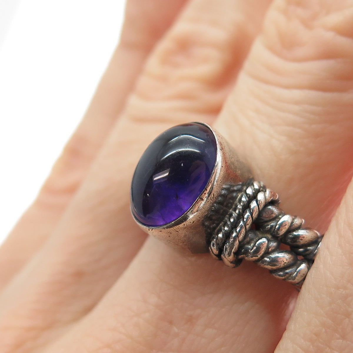 925 Sterling Silver Vintage Real Cabochon Amethyst Oxidized Ring Size 6.5