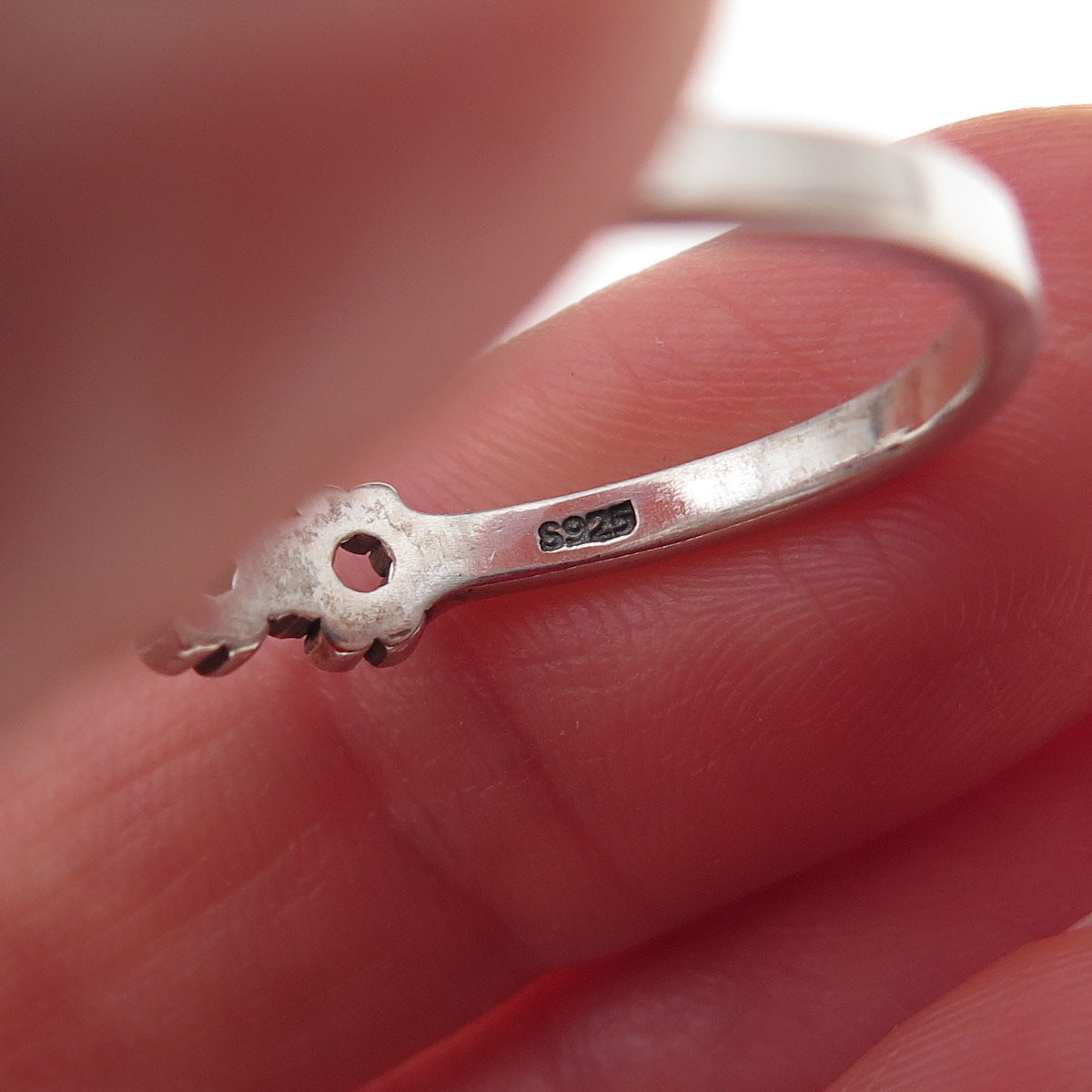 925 Sterling Silver Vintage Daisy Flower Oxidized Ring Size 9.75