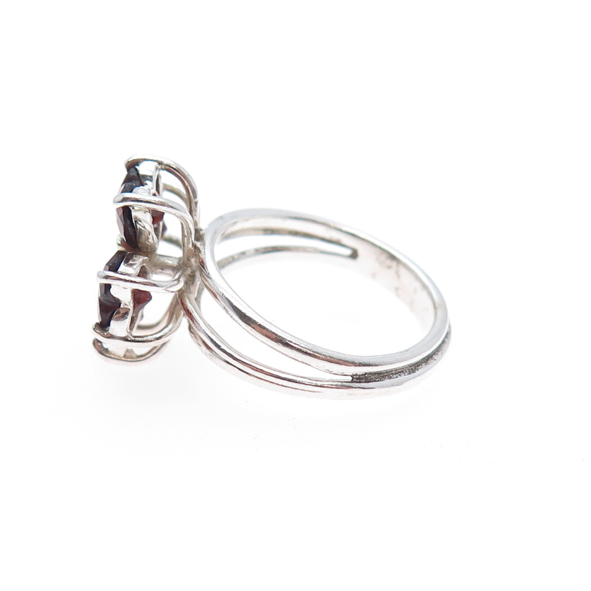 MONICA JAIN Sterling Silver Vintage Real Heart-Cut Garnet Clover Ring Size 6.25