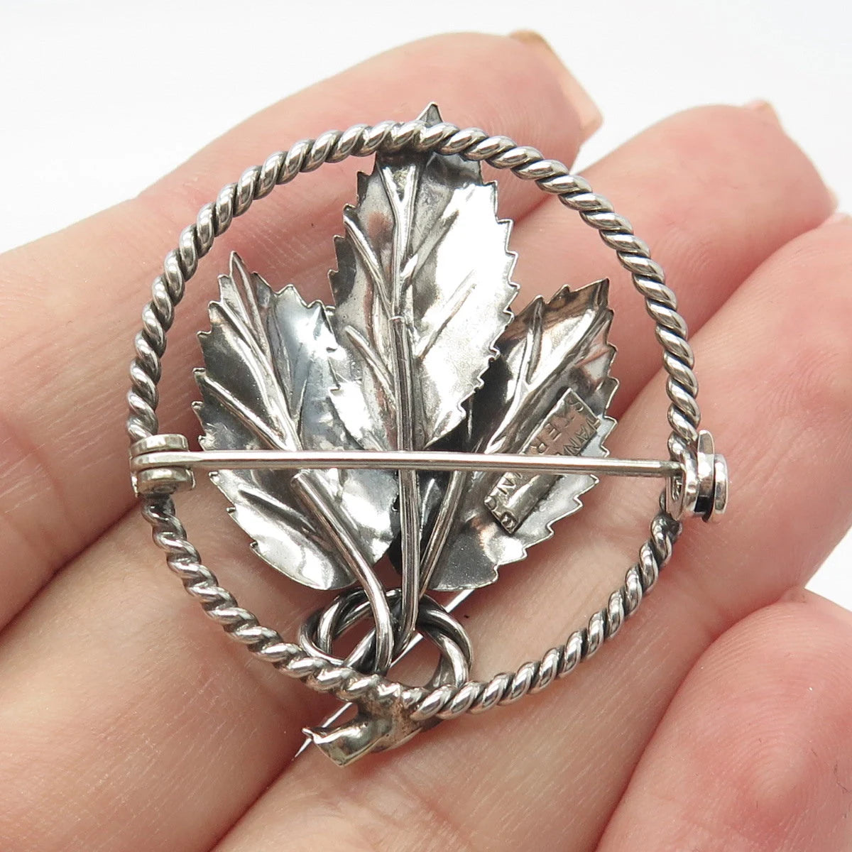 925 Sterling Silver Vintage Leaf Pin Brooch