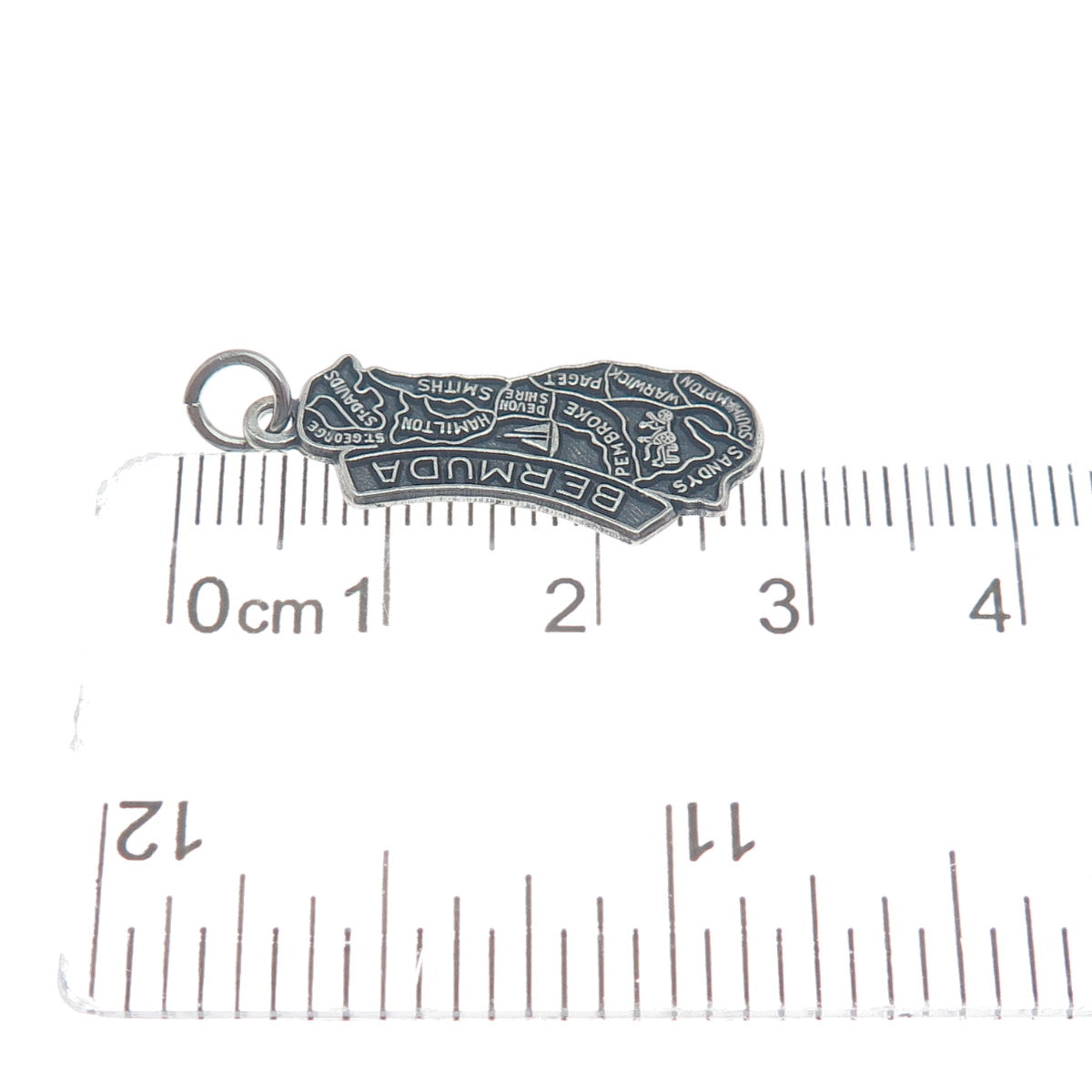 FRENCH & FRANKLIN Sterling Silver Vintage Bermuda Oxidized Minimalist Pendant