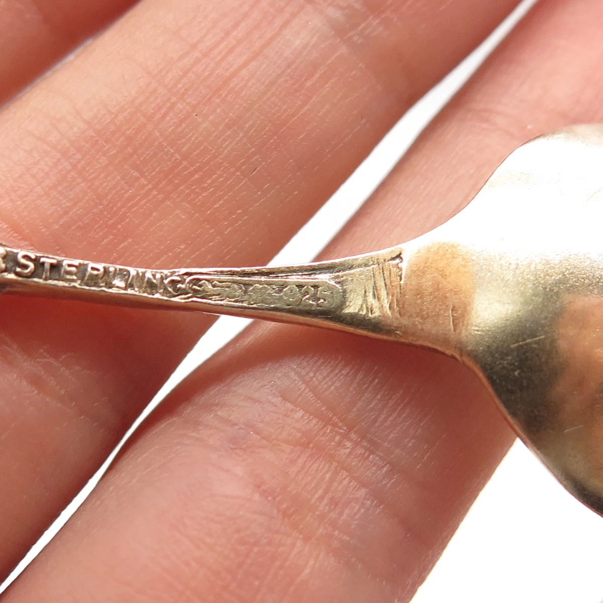 925 Sterling Silver Antique Canada Roden Bros. Colorful Enamel "Montreal" Spoon