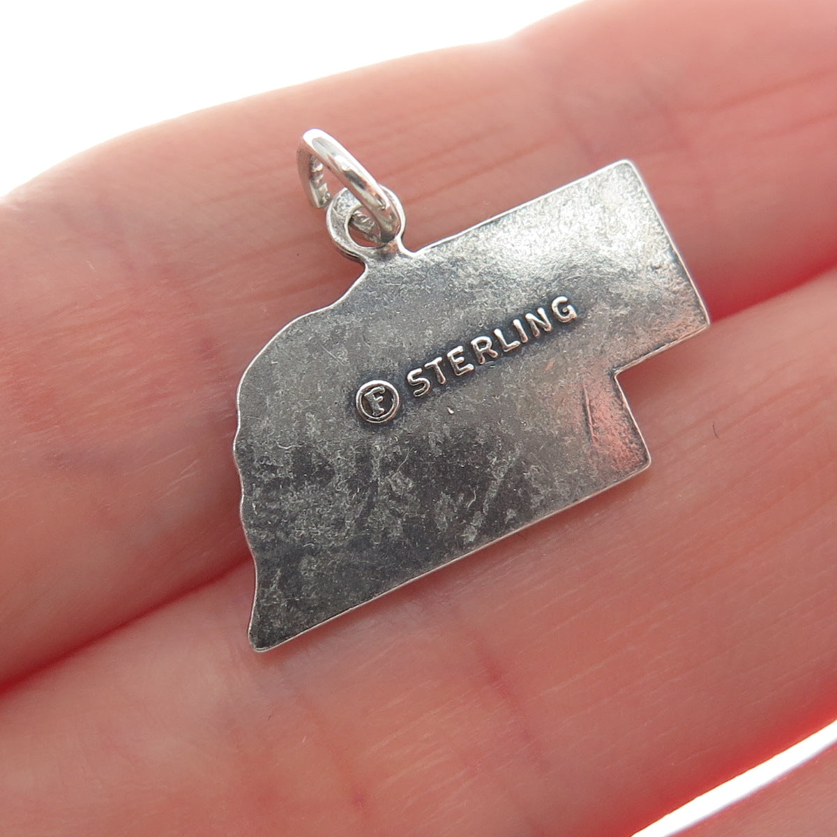 FRENCH & FRANKLIN Sterling Silver Vintage Nebraska Oxidized Minimalist Pendant