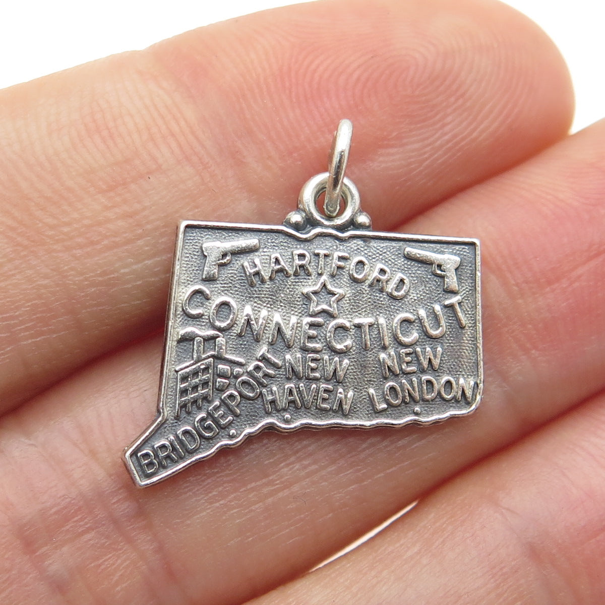 925 Sterling Silver Vintage "Connecticut" State Map Charm Pendant