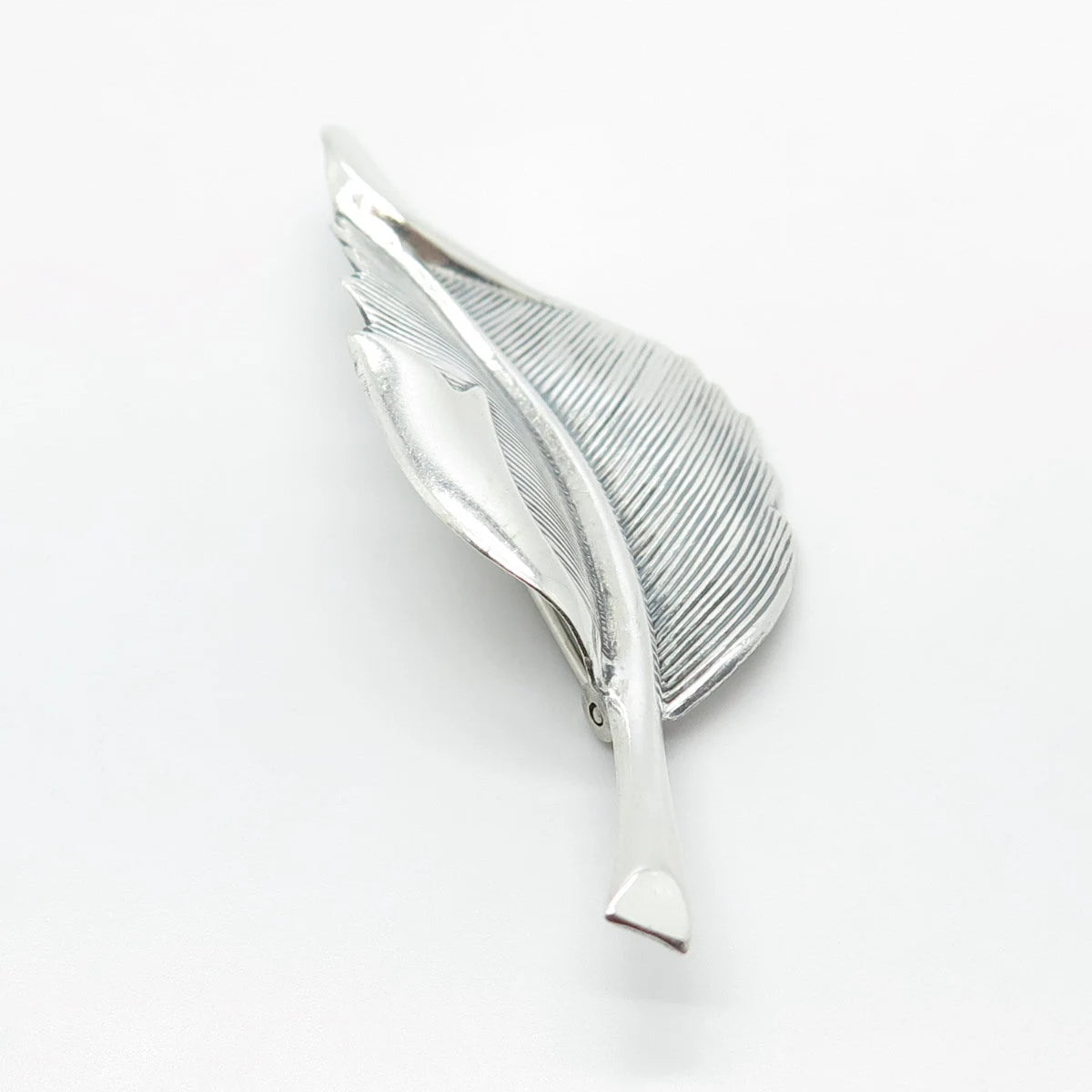 925 Sterling Silver Vintage BEAU Leaf Pin Brooch