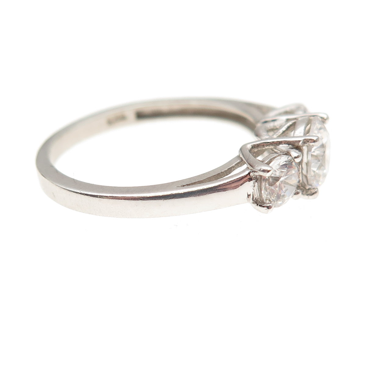 925 Sterling Silver Round-Cut C Z Engagement Ring Size 7.25