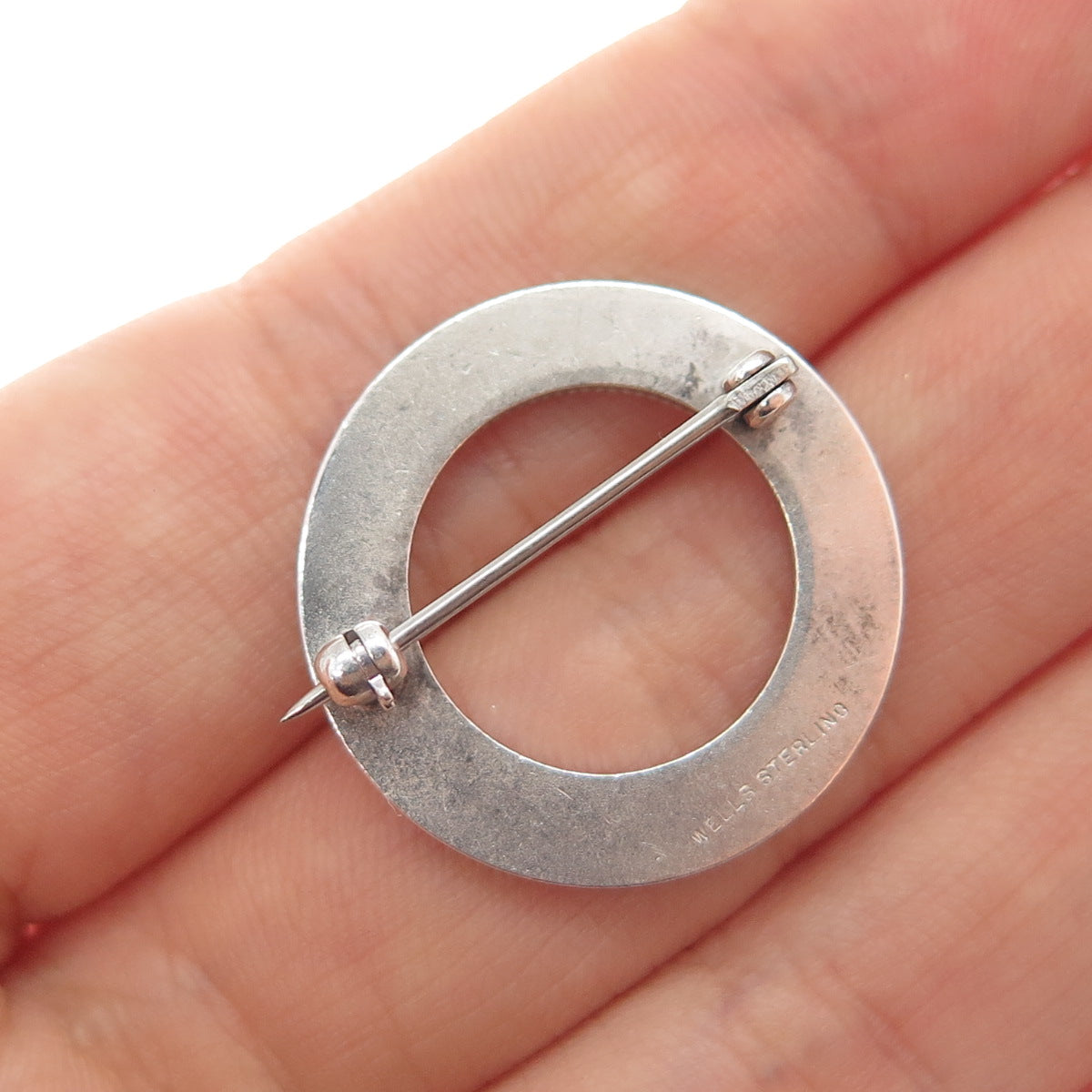 WELLS 925 Sterling Silver Vintage Circle of Life Pin Brooch