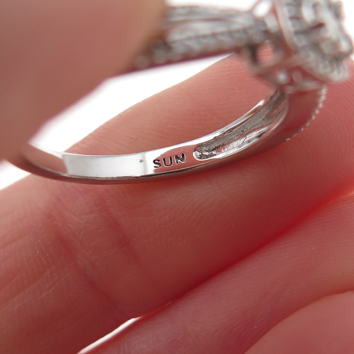 Sun 925 Sterling Silver Real Round-Cut Diamond Engagement Ring Size 7