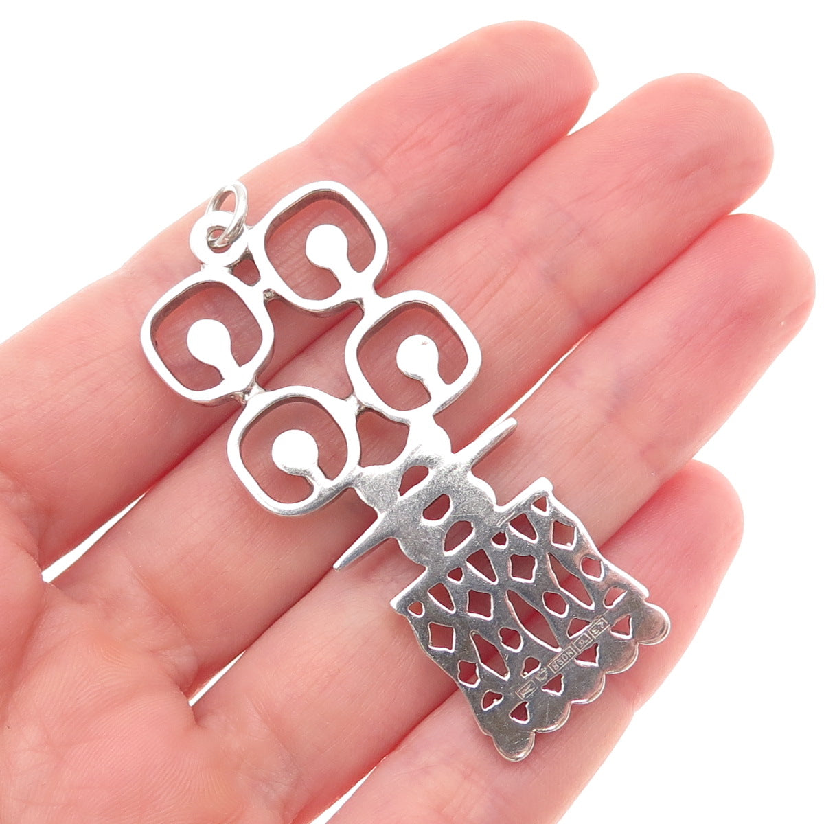 Kultateollisuus Ky 830H Silver Vintage 1977 Finland Modernist Oxidized Pendant