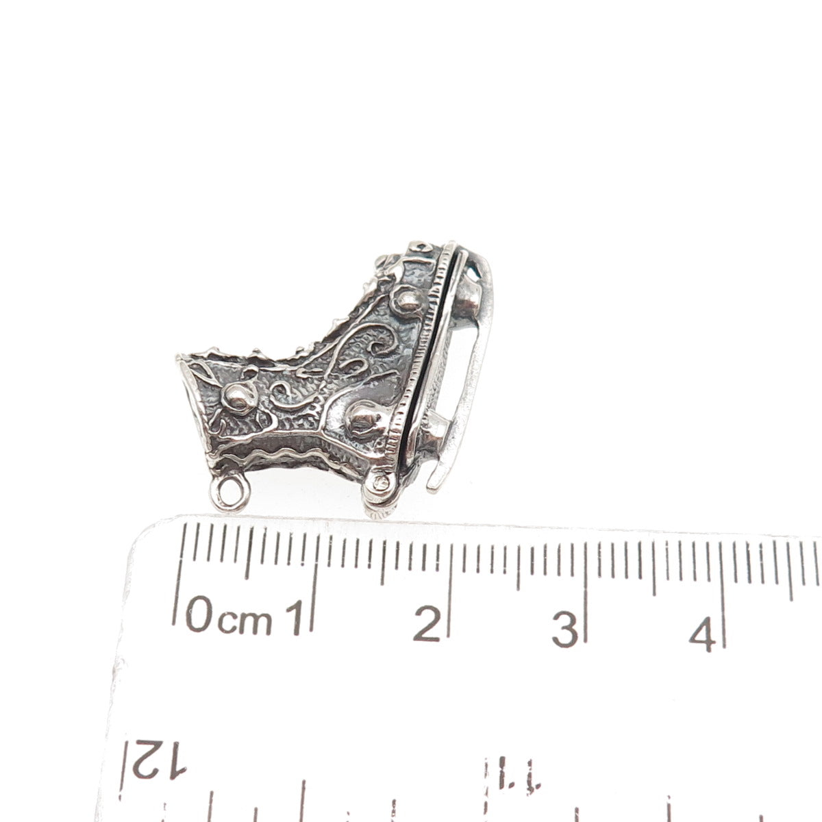 925 Sterling Silver Vintage Ice Skate Oxidized Mini Open Charm Pendant
