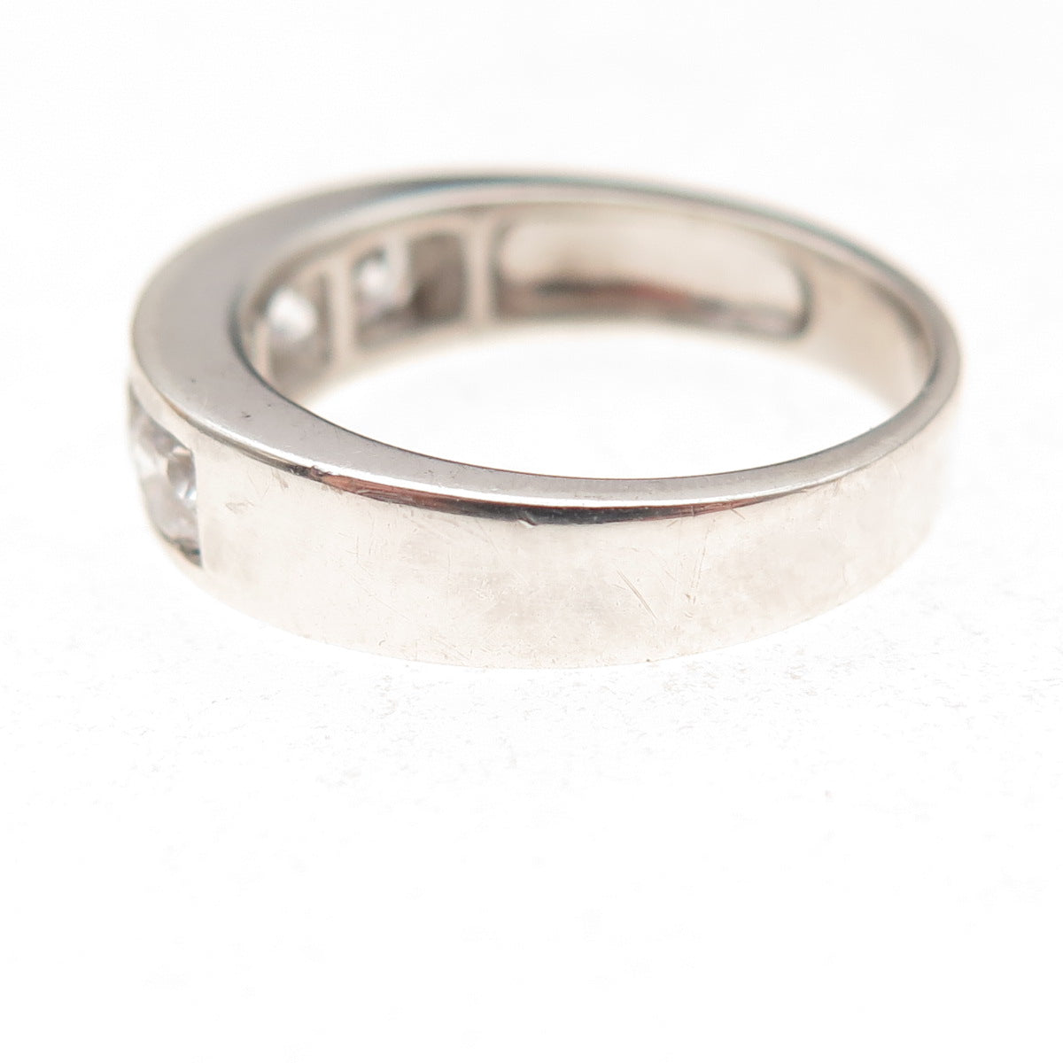 925 Sterling Silver Round-Cut C Z Ring Size 7.5