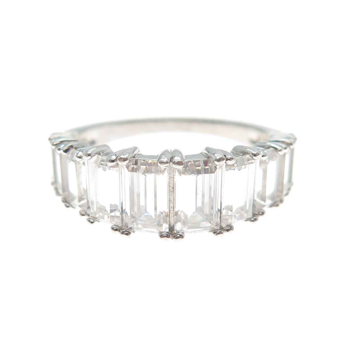 925 Sterling Silver Graduated Emerald-Cut C Z Promise Ring Size 6.25