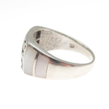 925 Sterling Silver Vintage Real MOP & Round-Cut C Z Ring Size 8