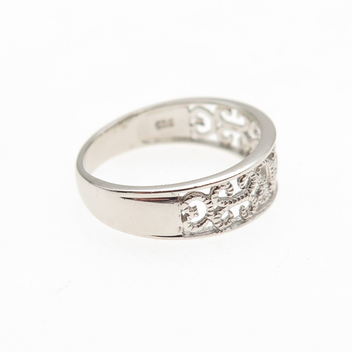 925 Sterling Silver Ornate Heart & Butterfly Band Ring Size 7