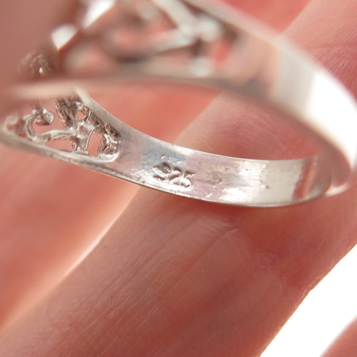 925 Sterling Silver Oval-Cut C Z Heart Promise Ring Size 8