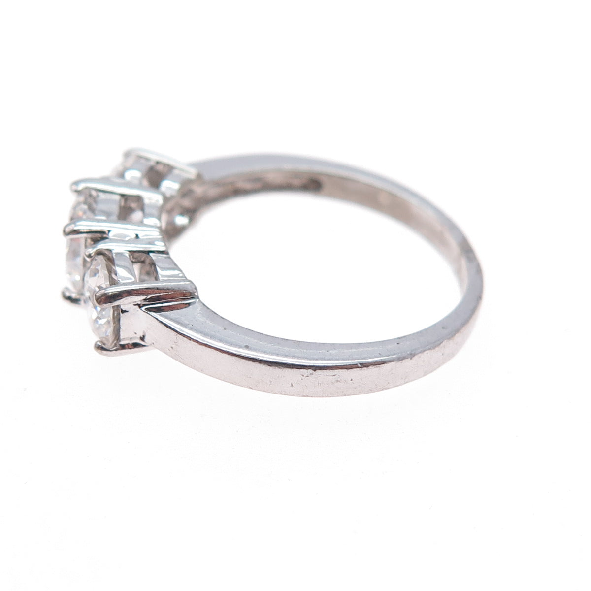 925 Sterling Silver Round-Cut C Z Engagement Ring Size 7.25