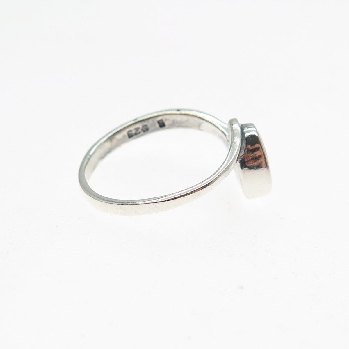 925 Sterling Silver Vintage Real Black Onyx Modernist Heart Ring Size 8