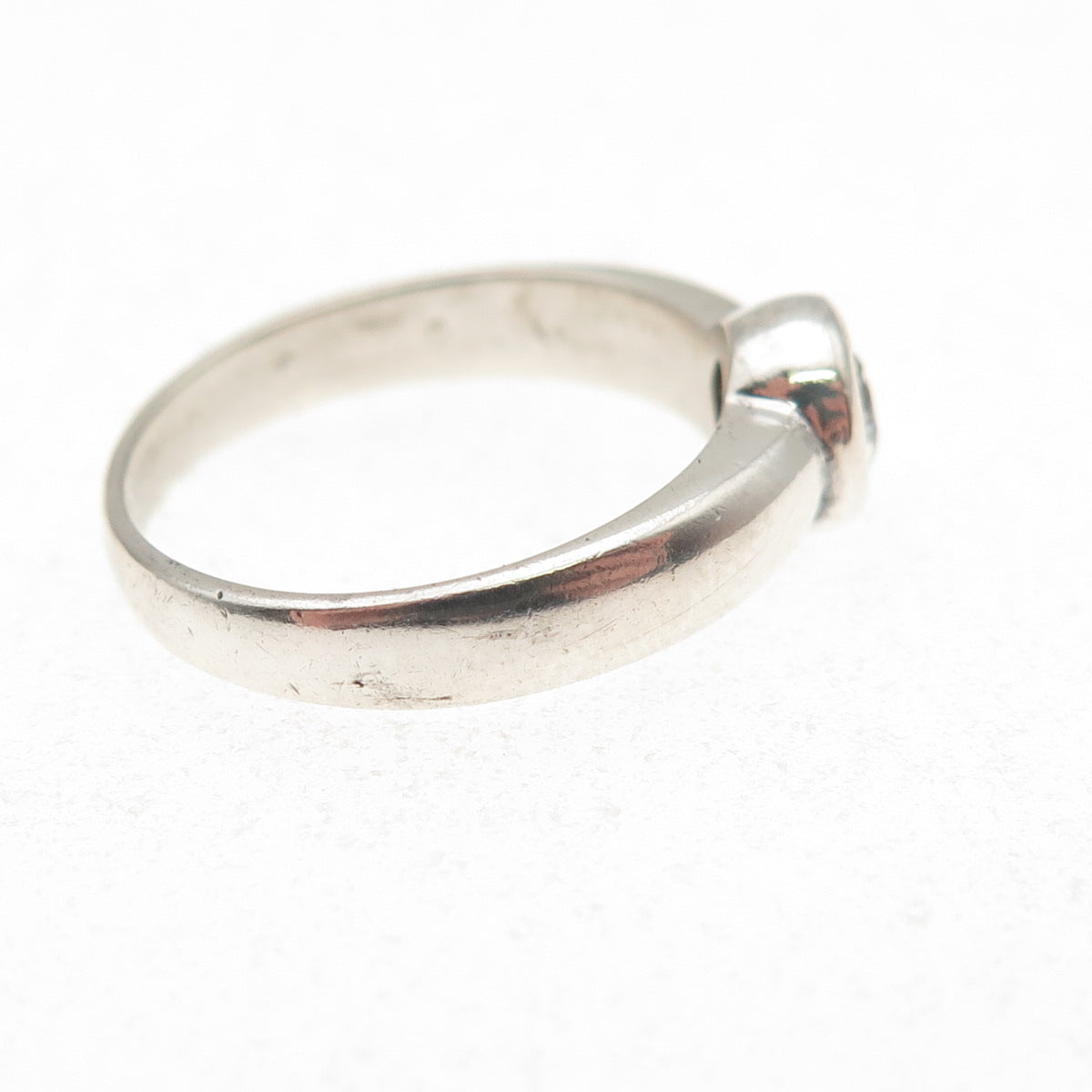 925 Sterling Silver Round-Cut C Z Oxidized Ring Size 5.75