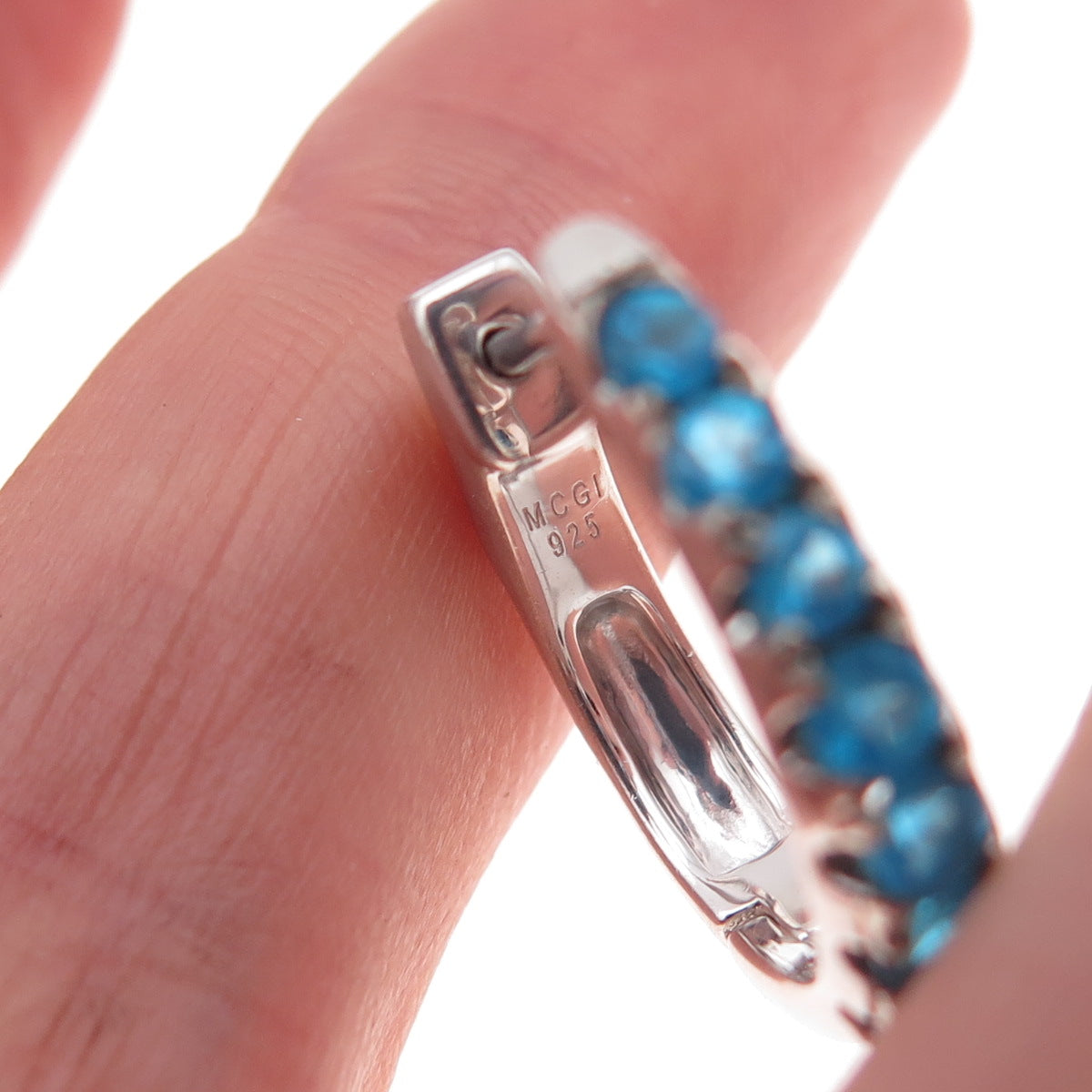 925 Sterling Silver Real Round-Cut Apatite Hoop Earrings