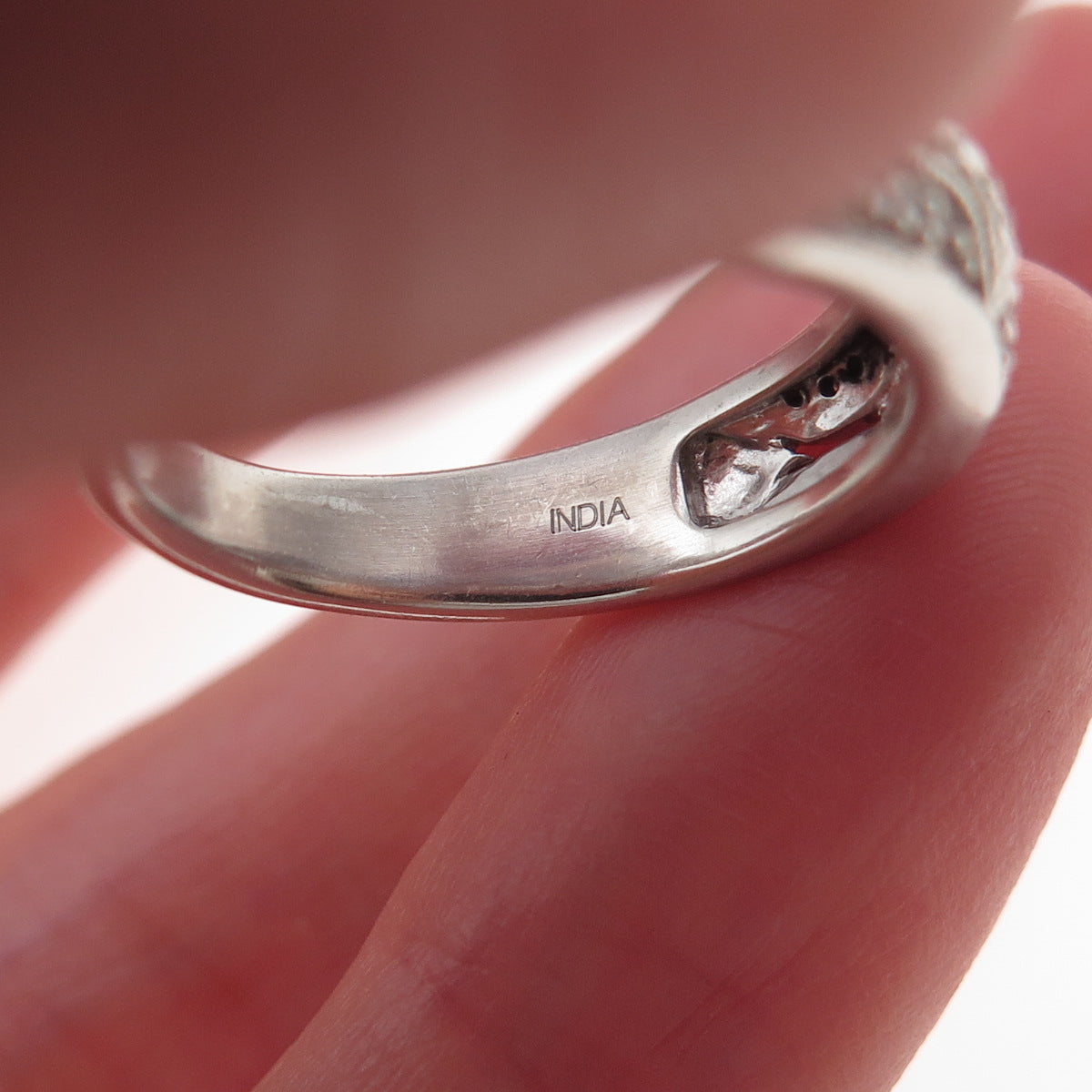 Jane Seymour 925 Sterling Silver Real Round-Cut Diamond Band Ring Size 6