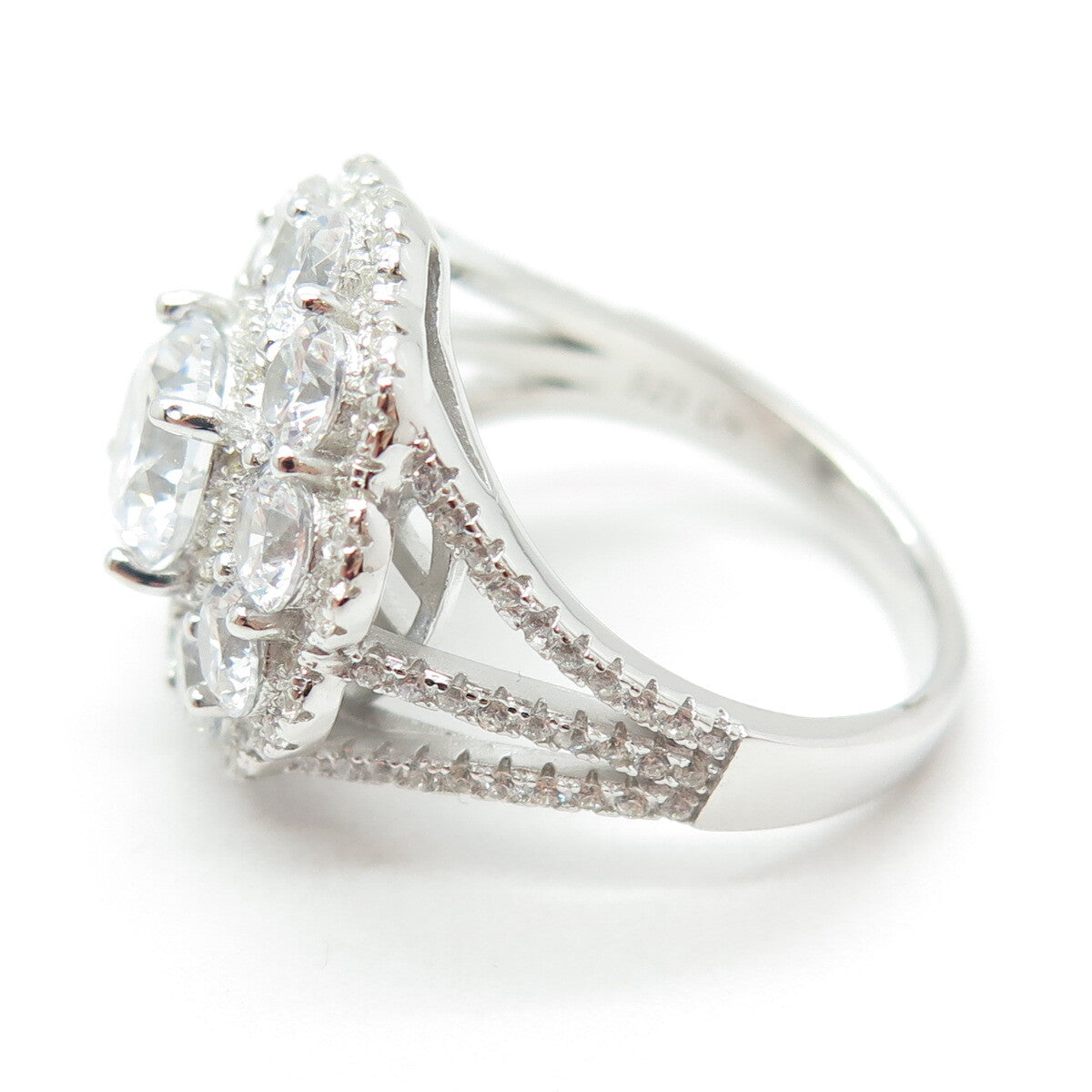 925 Sterling Silver Round-Cut C Z Ring Size 8