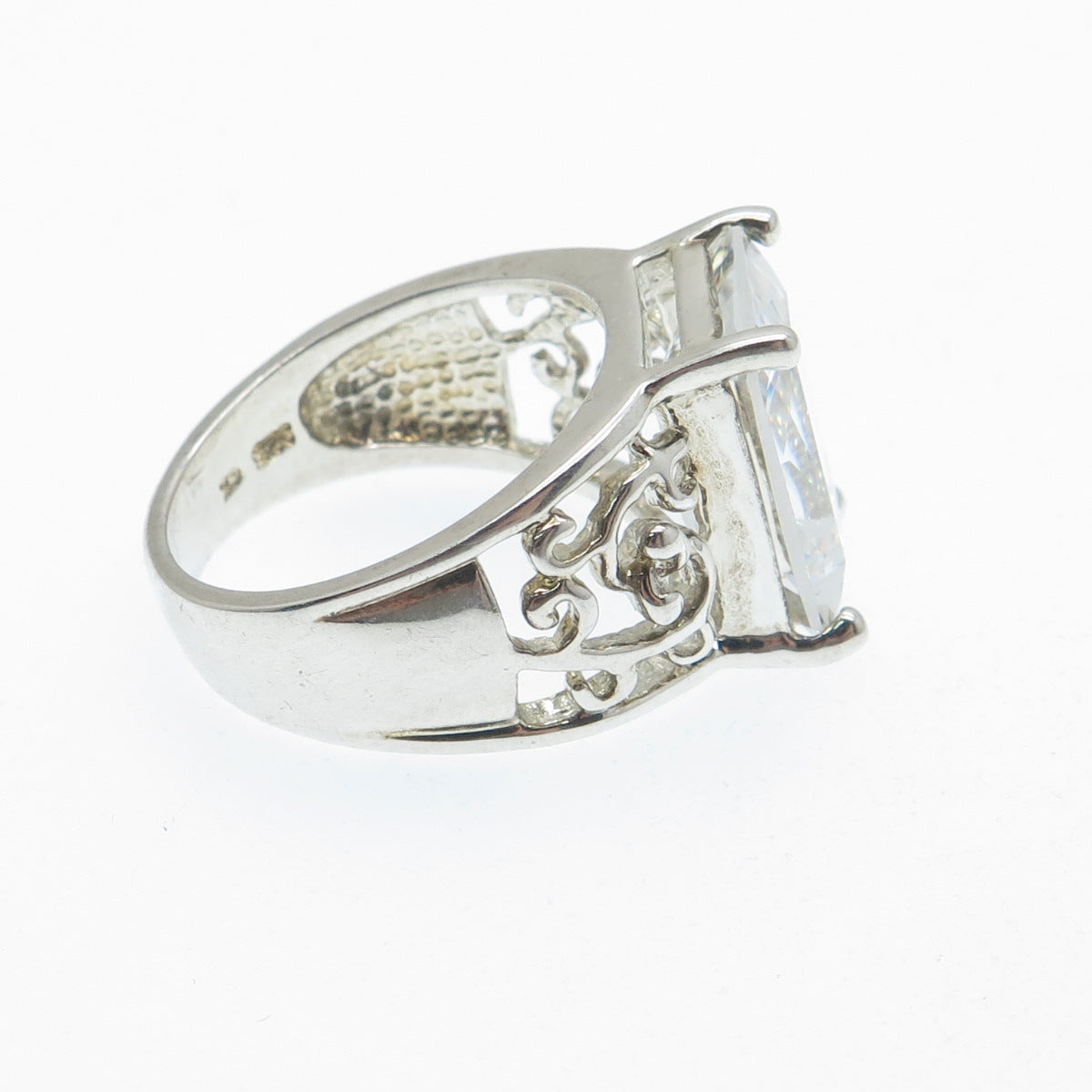 925 Sterling Silver Radiant-Cut C Z Ornate Ring Size 7