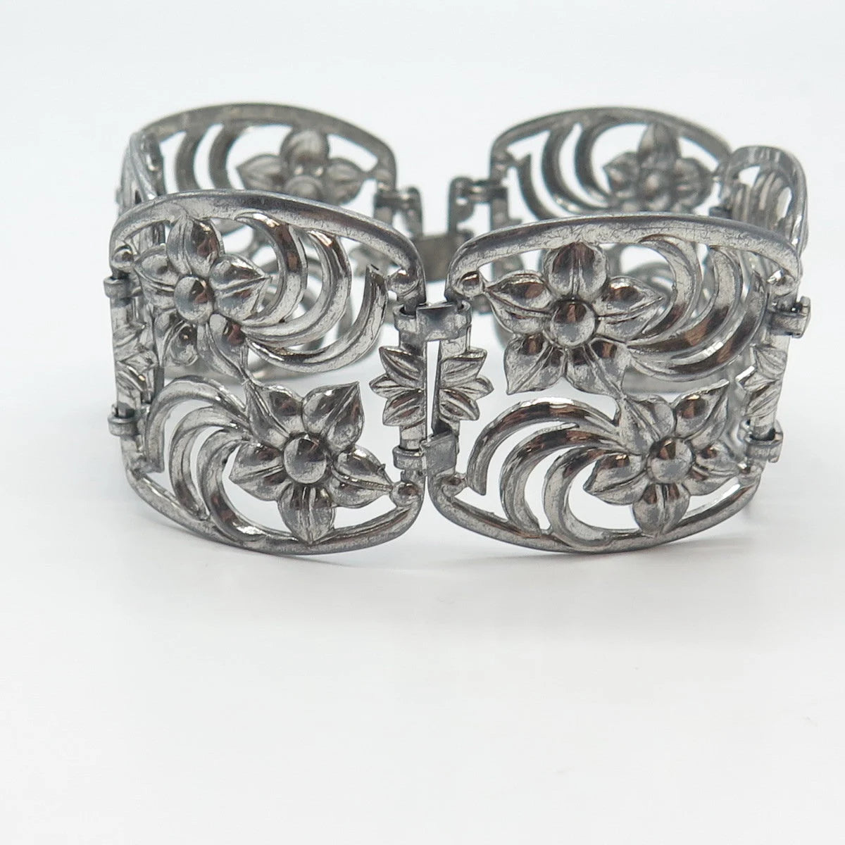 925 Sterling Silver Vintage W. E. Richards Floral Panel Link Bracelet 7.75"