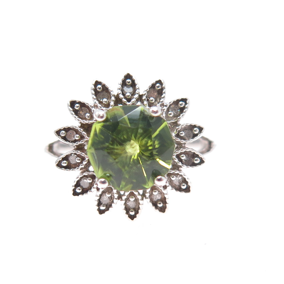 925 Sterling Silver Real Diamond & Peridot Flower Ring Size 7