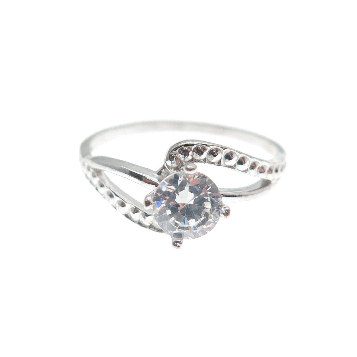 925 Sterling Silver Round-Cut Shaped C Z Engagement Ring Size 6