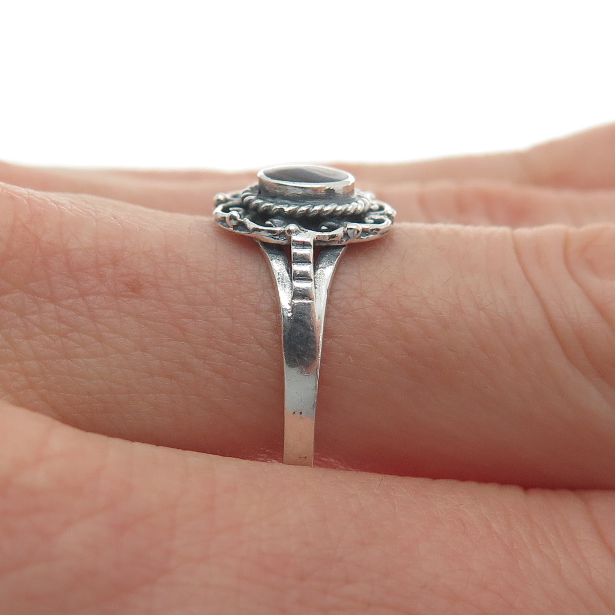 925 Sterling Silver Vintage Real Abalone Shell Flower Oxidized Ring Size 7.5