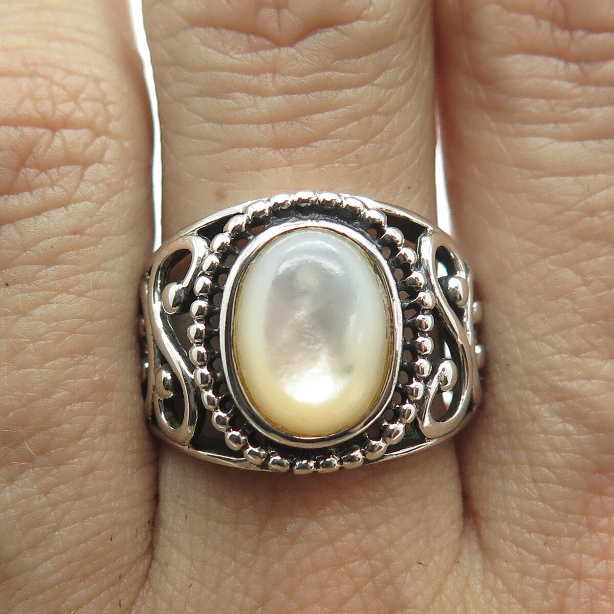 RJ GRAZIANO 925 Sterling Silver Vintage Mother-of-Pearl Swirl Ring Size 8.25
