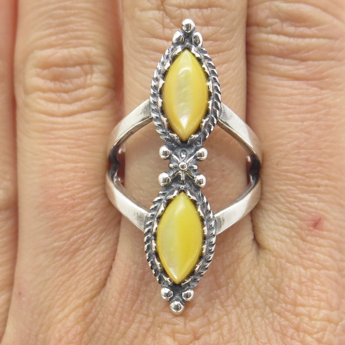 CAROLYN POLLACK 925 Sterling Silver Vintage Real MOP Oxidized Ring Size 9.25