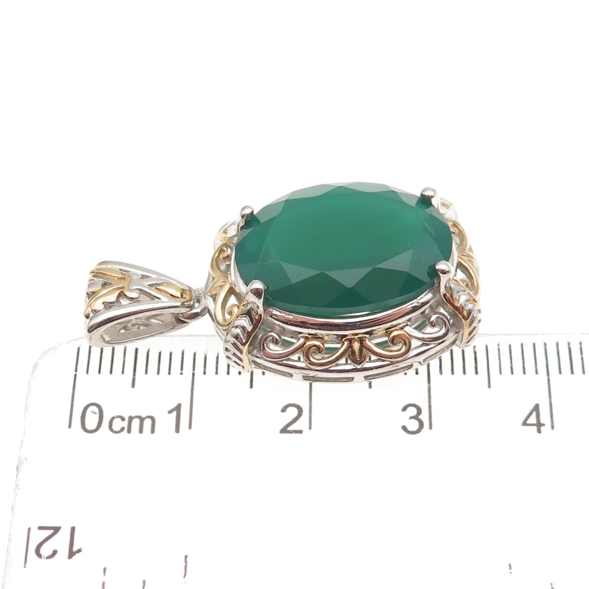Chuck Clemency & Karis 2-Tone Real Green Onyx Floral Pendant