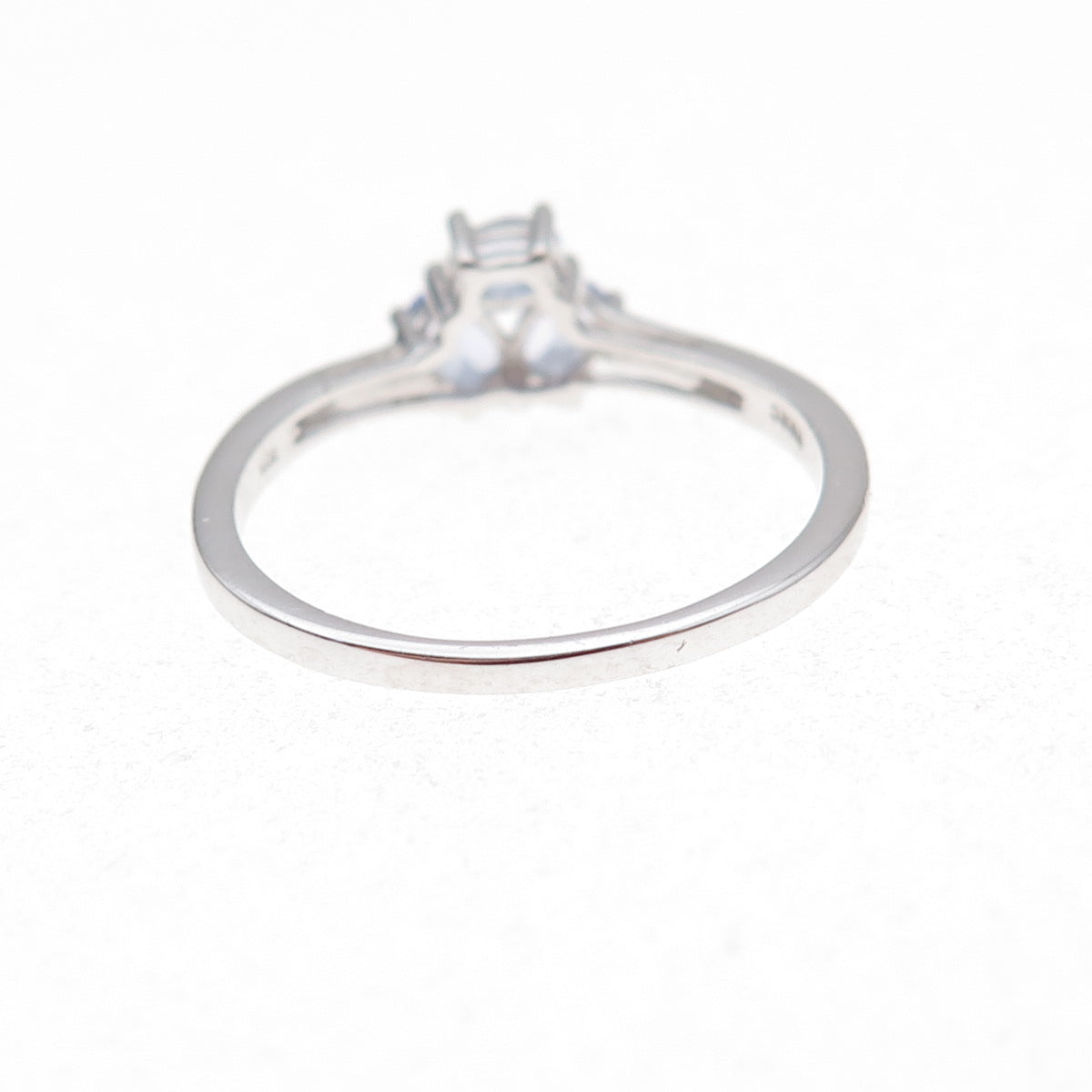 925 Sterling Silver Real Oval-Cut Tanzanite Ring Size 8.25