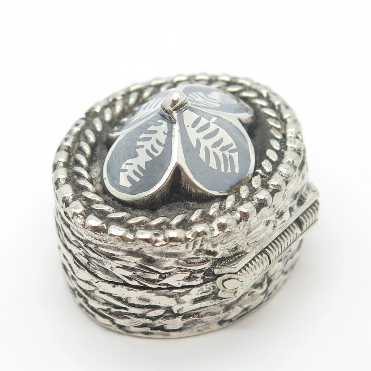 900 Silver Vintage Textured Floral Pill Box