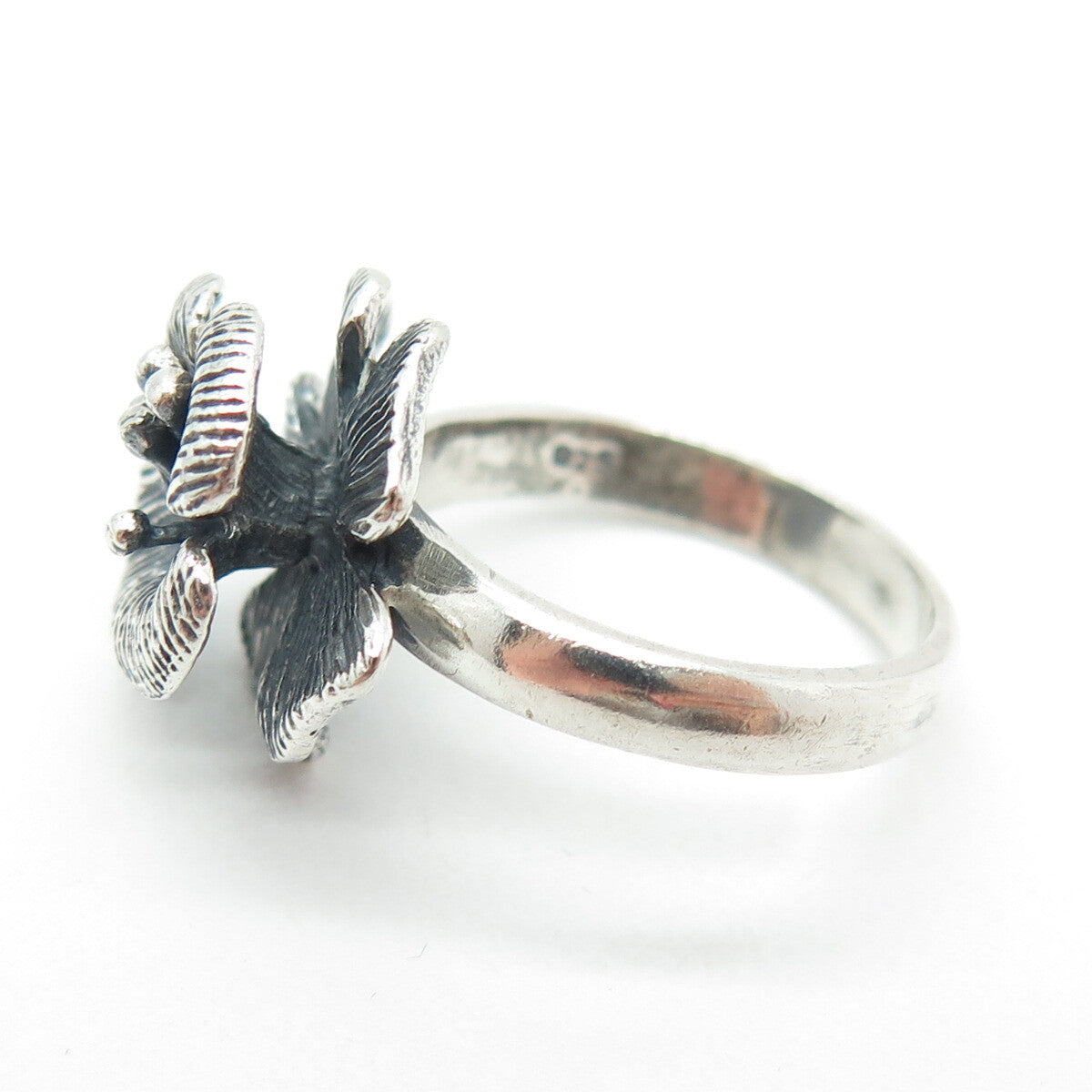 925 Sterling Silver Vintage Flower Blossom Oxidized Ring Size 7