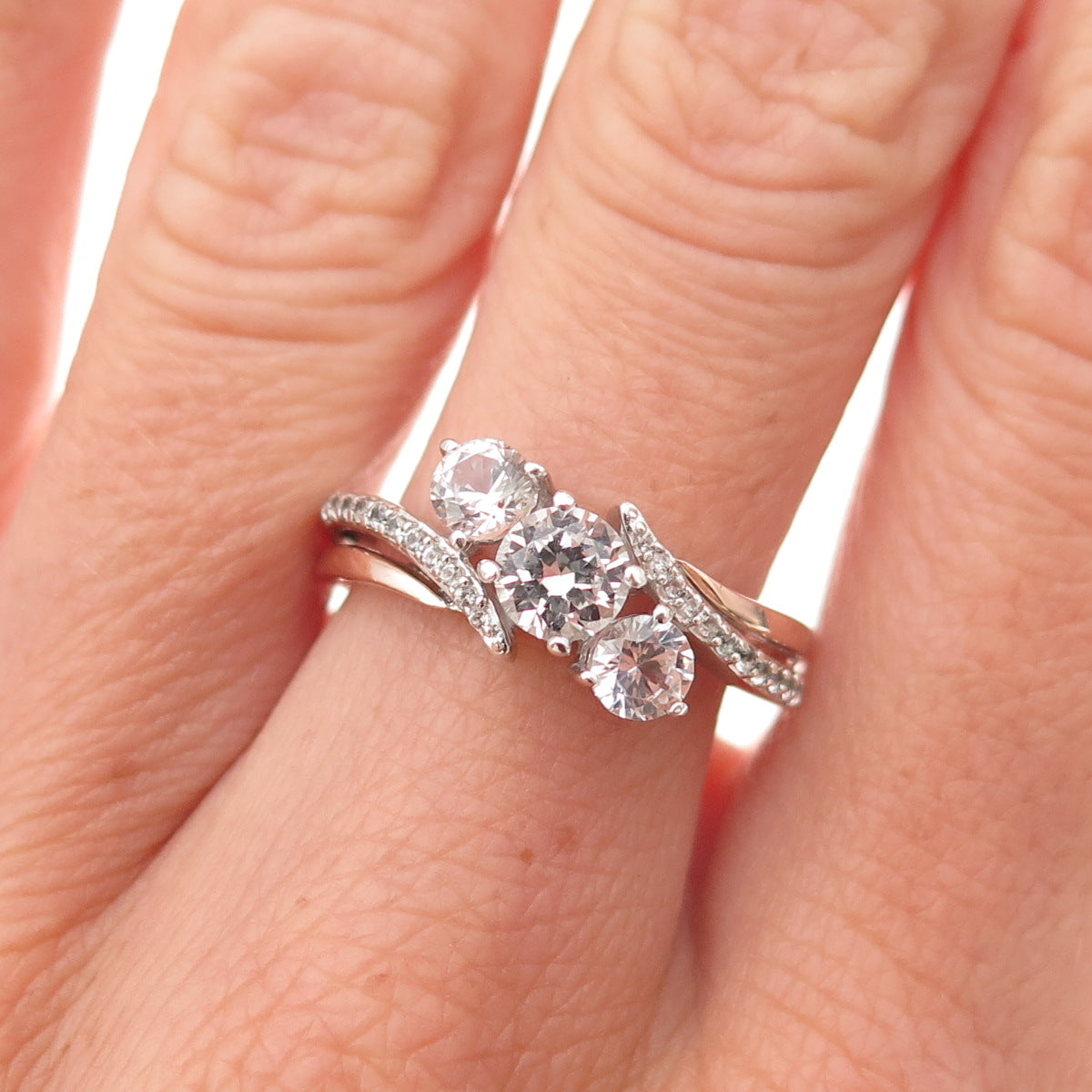Jane Seymour 925 Sterling Silver 10K Gold Real White Topaz Ring Size 6.75