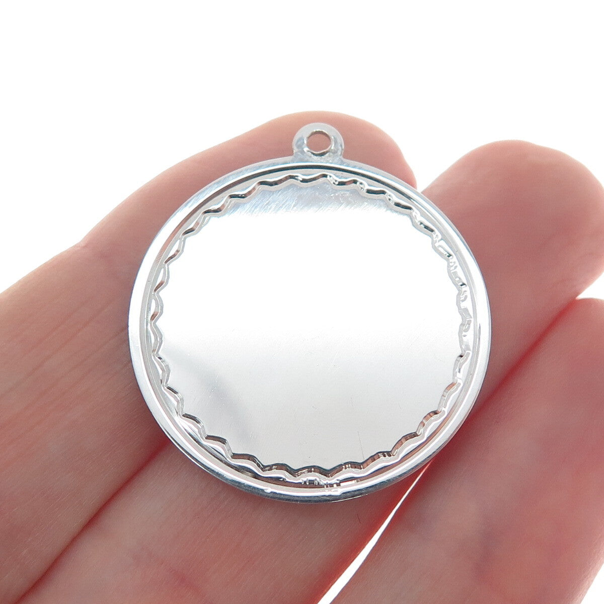 925 Sterling Silver Vintage Libra Zodiac Sign Round Pendant