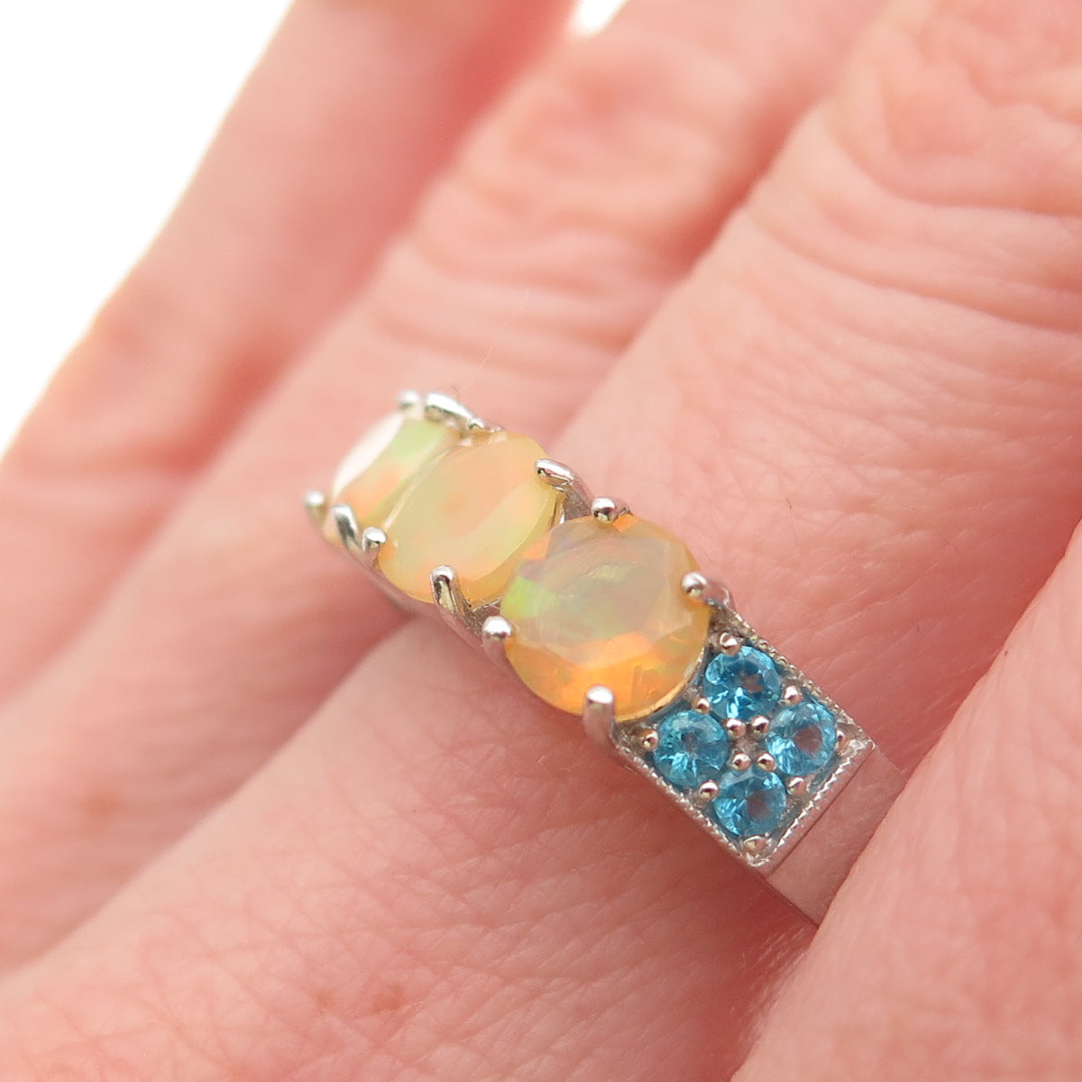 925 Sterling Silver Real Round-Cut Opal & Apatite Ring Size 8
