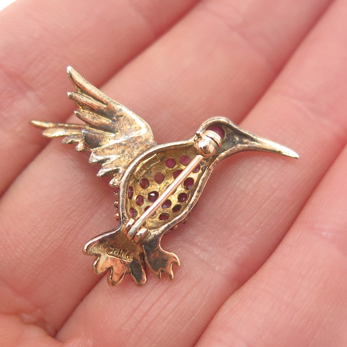 925 Sterling Gold Plated Vintage Real Ruby Hummingbird Brooch (missing 1 stone)